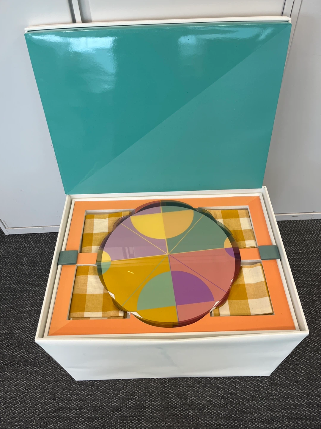 Rare MoMA Luncheon Set (Set of 4) - photo 2