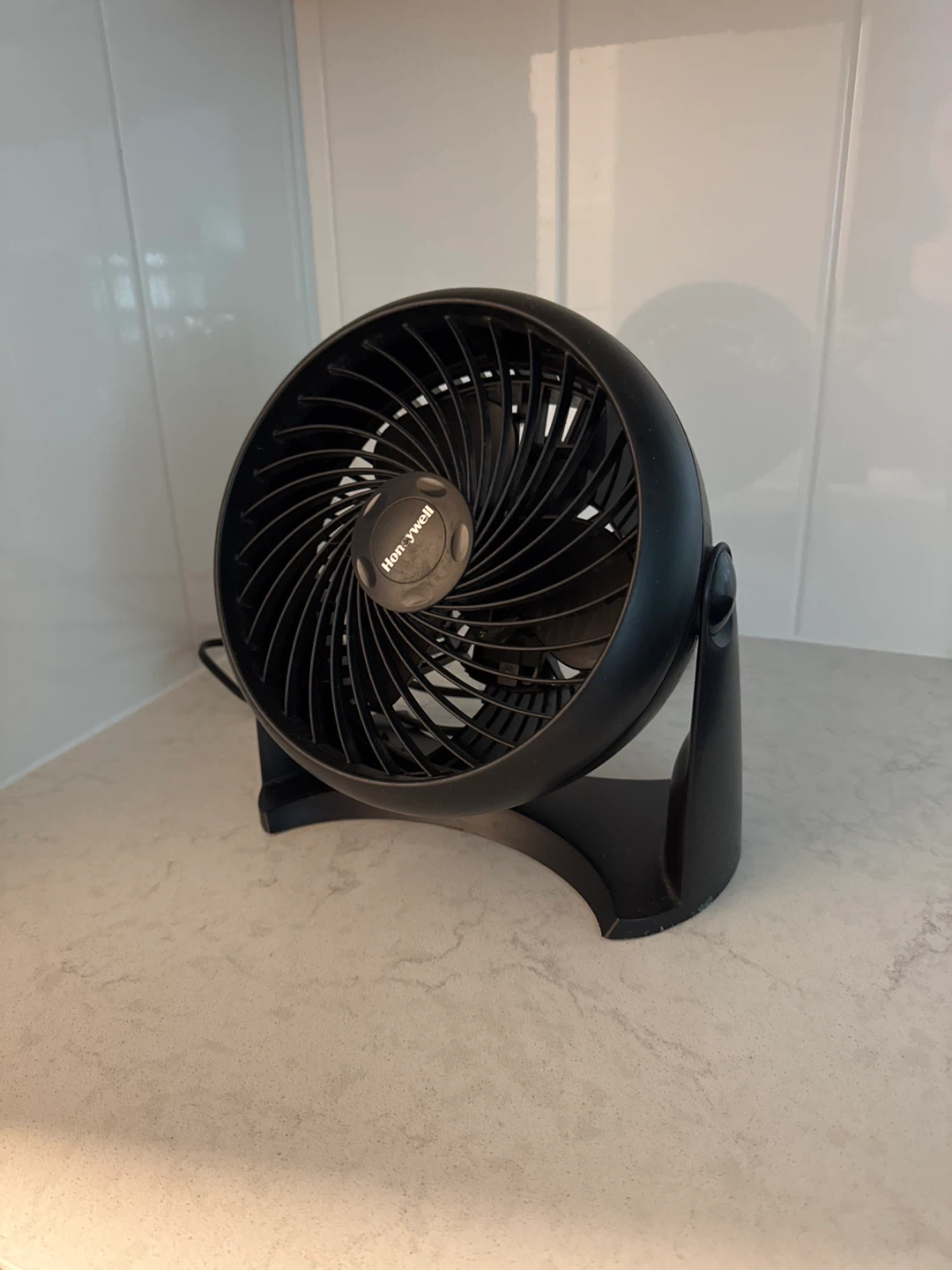 Honeywell Black Turbo Fan - photo 3