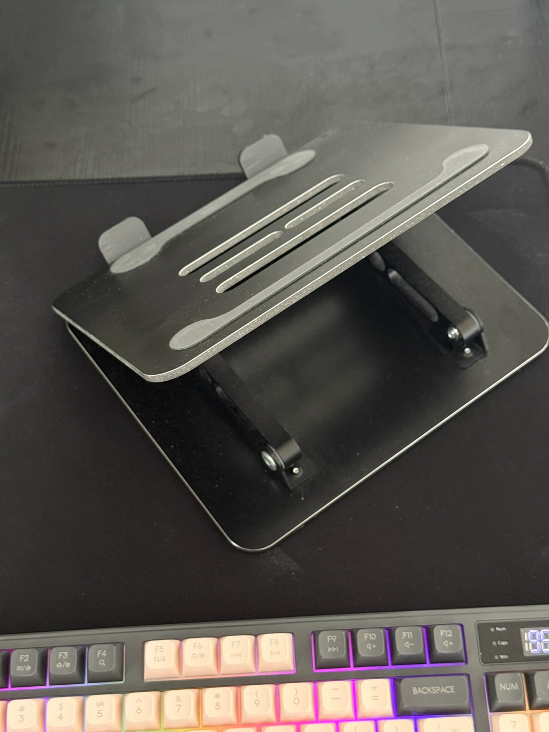 Aluminum Laptop Stand
