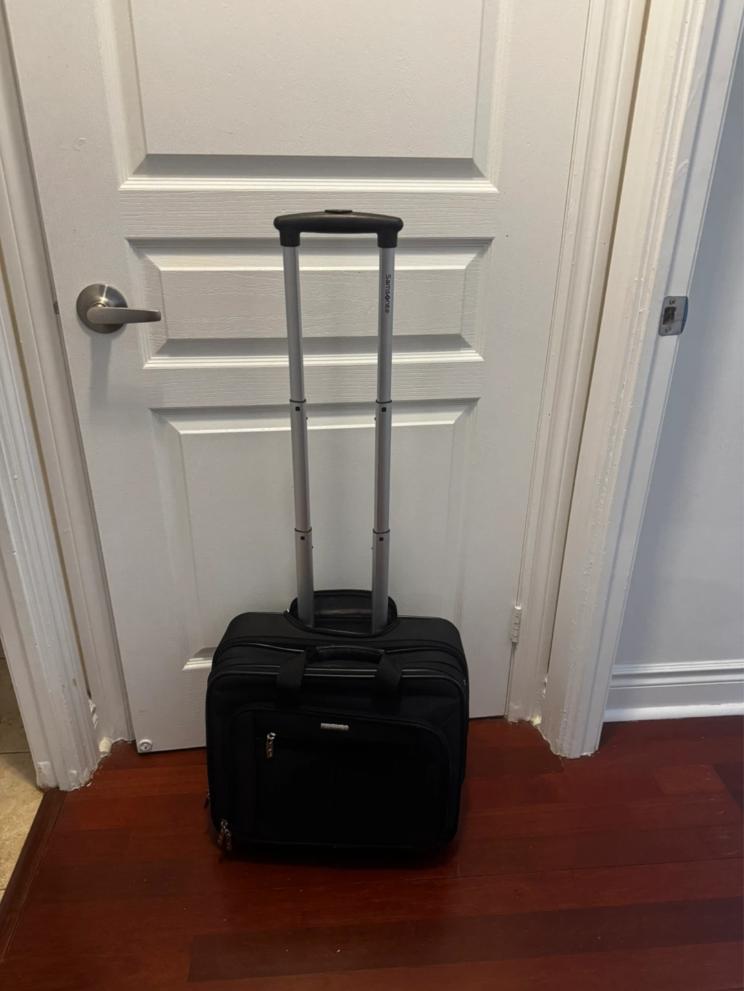 Samsonite Black Wheeled Business Carry-On Luggage
