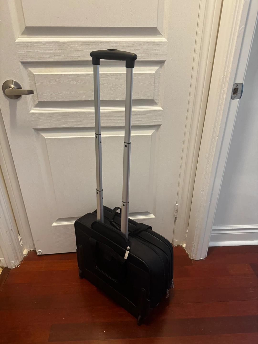 Samsonite Black Wheeled Business Carry-On Luggage - photo 3