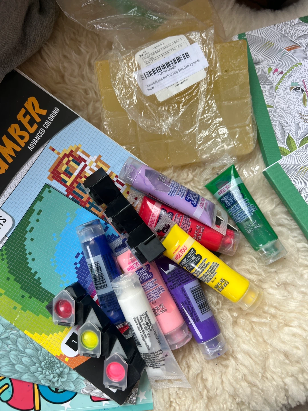 Colouring book, paint, glycerine bundle - photo 3