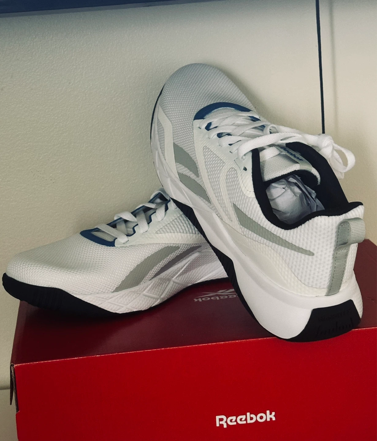 Reebok White & Grey  men’s Shoes - photo 4