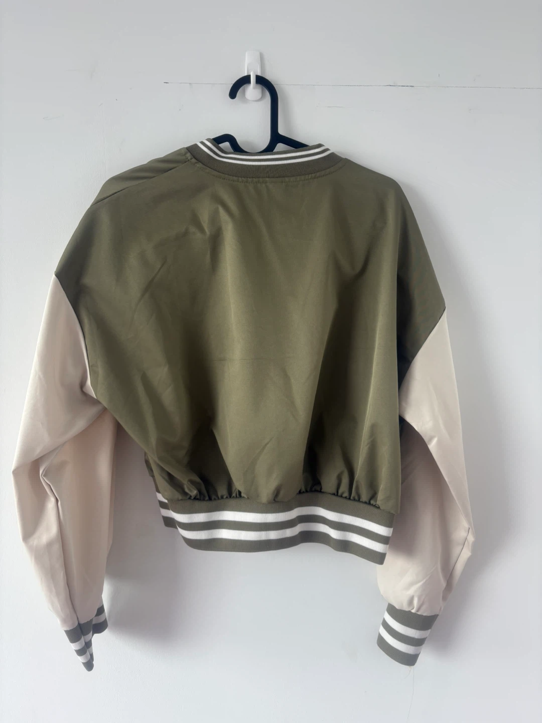 Bomber jacket - photo 2