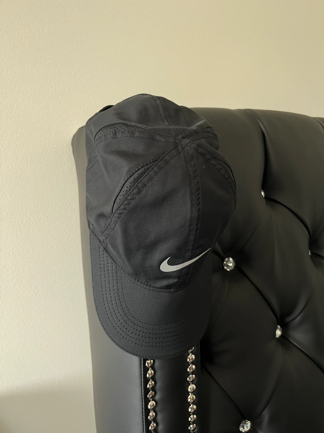 Men’s Black Nike Hat - photo 2