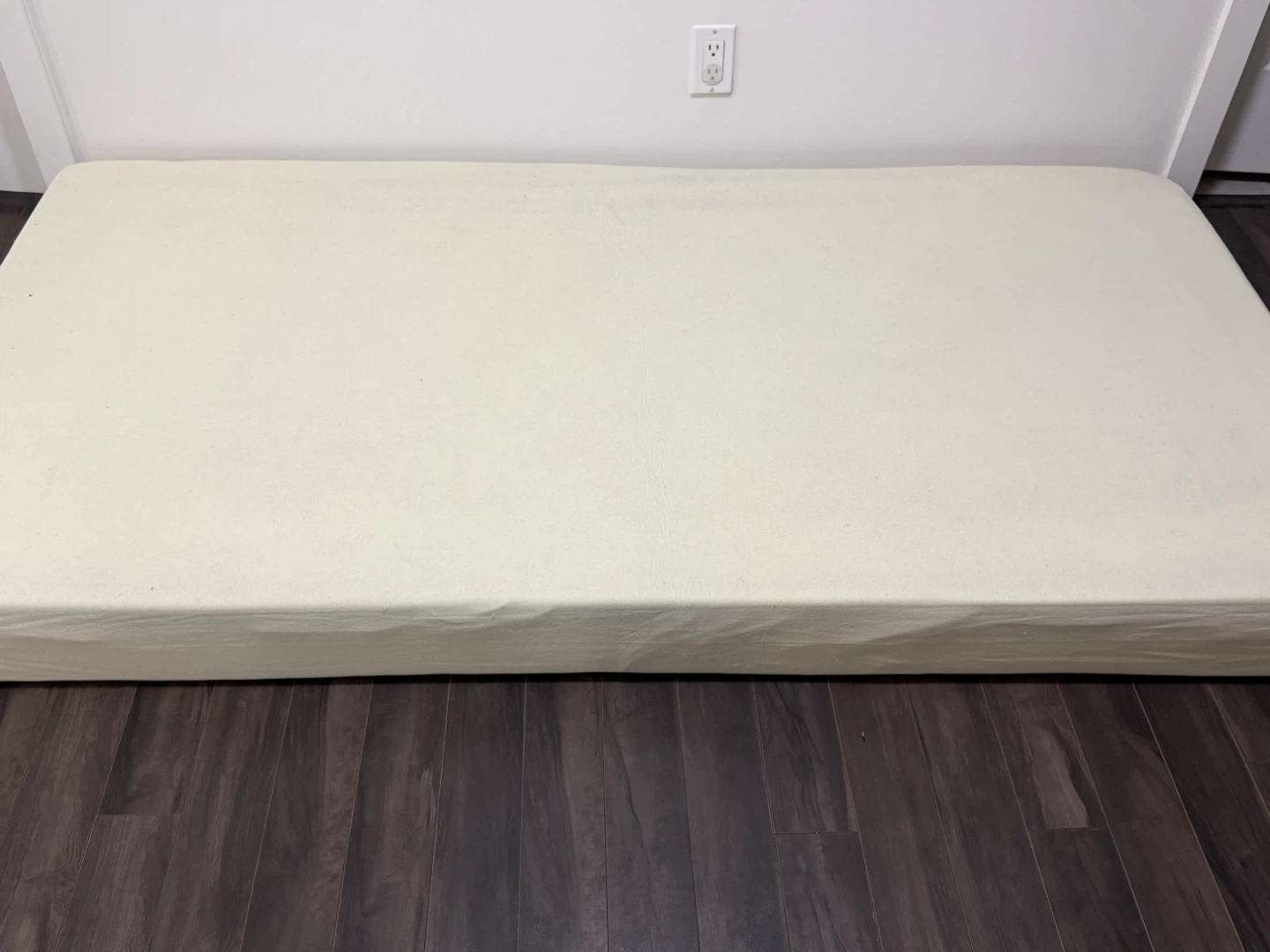 Moving sale - Spa Sensations 6" Memory Foam Mattress - Twin - photo 3