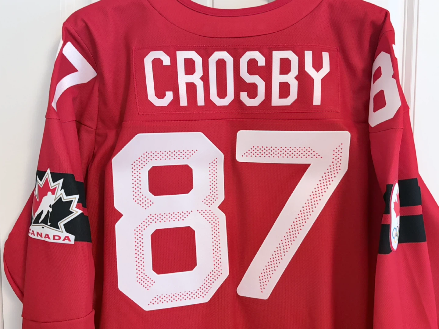 BNWT Authentic Bauer 2026 Canada Crosby Semi Pro Jersey Size 54 - photo 2