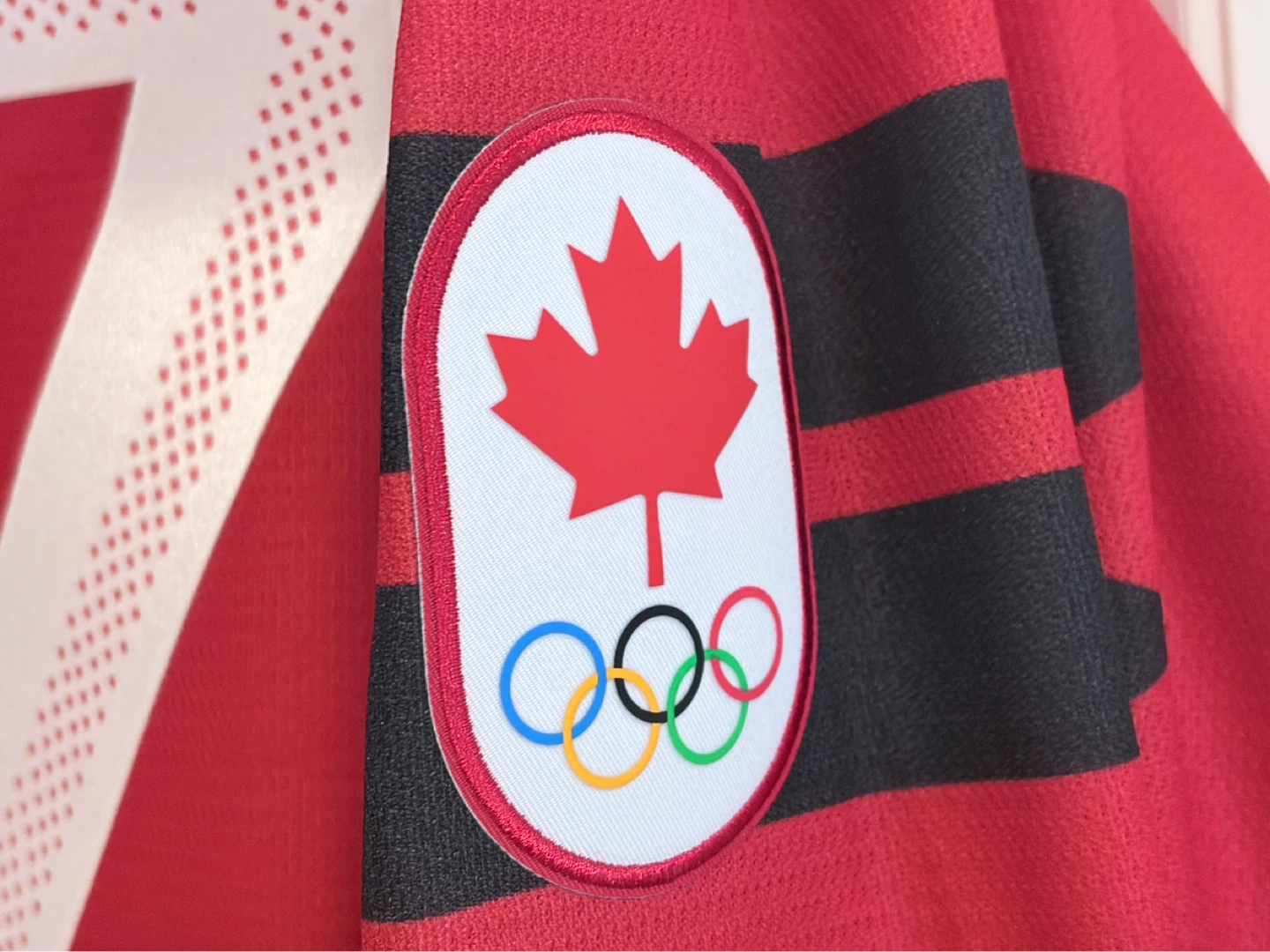BNWT Authentic Bauer 2026 Canada Crosby Semi Pro Jersey Size 54 - photo 4
