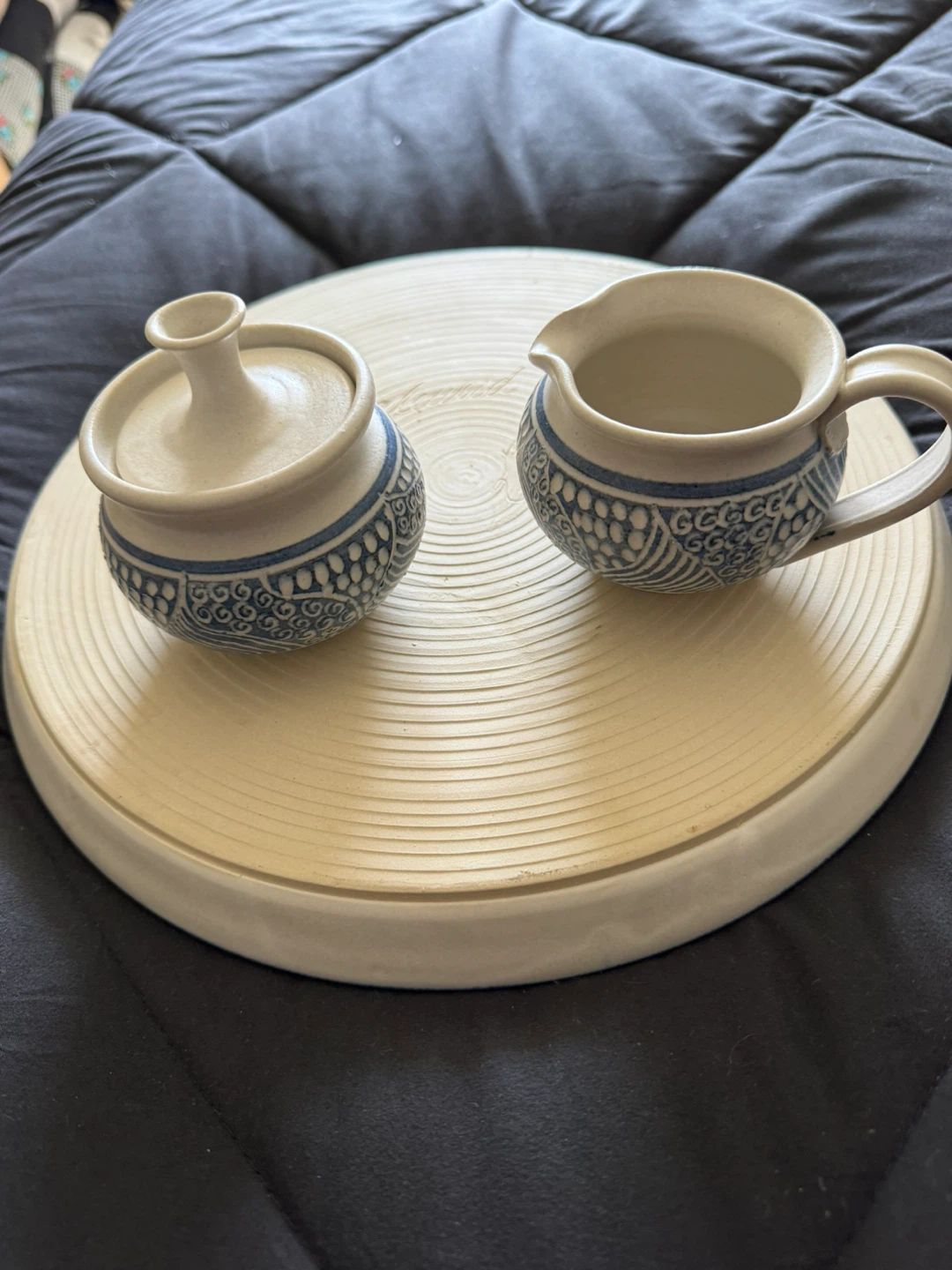 Tanglewood Pottery Creamer and Sugar Bowl Set - photo 5