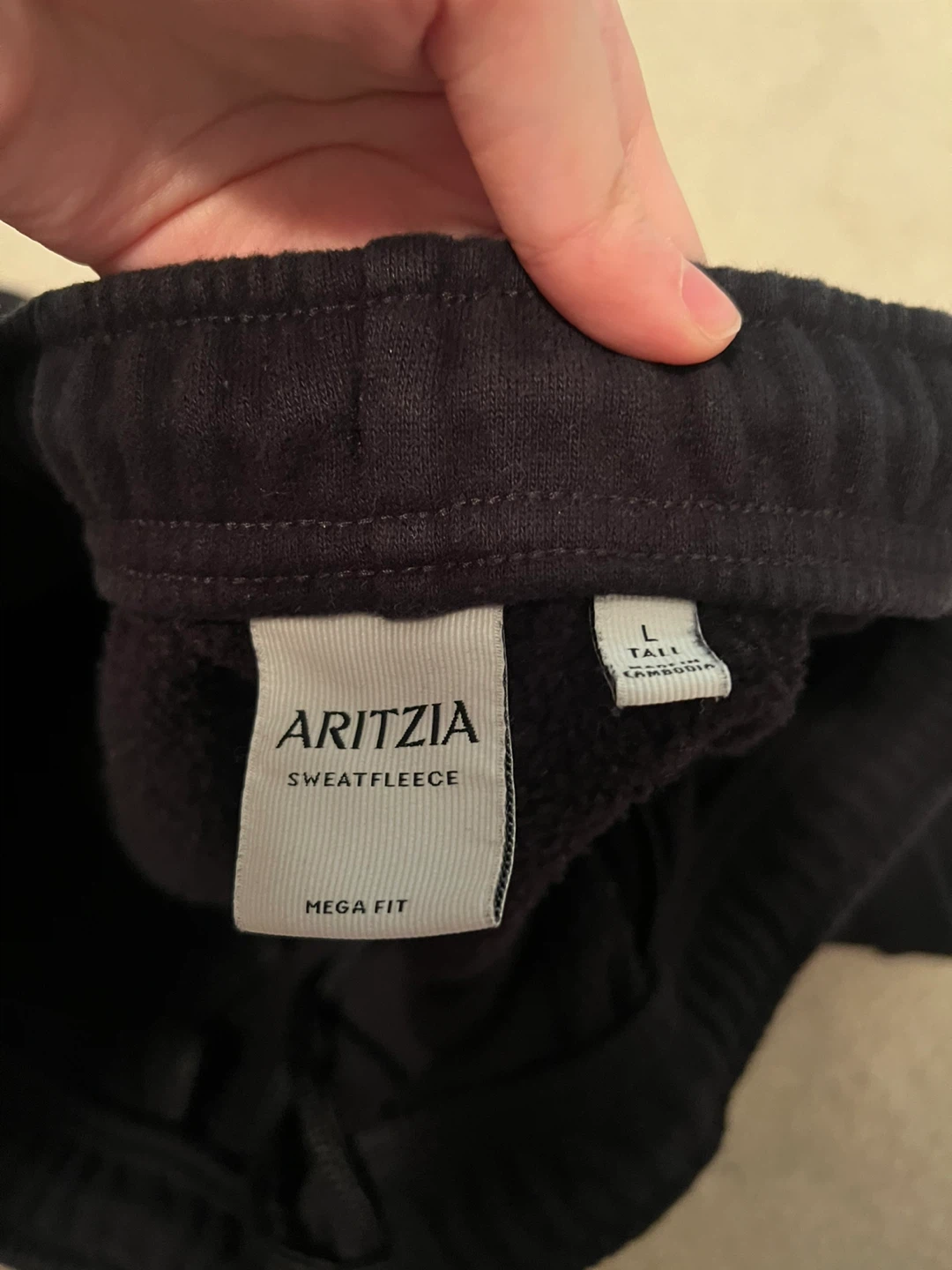Aritzia Black Sweatpants - photo 3
