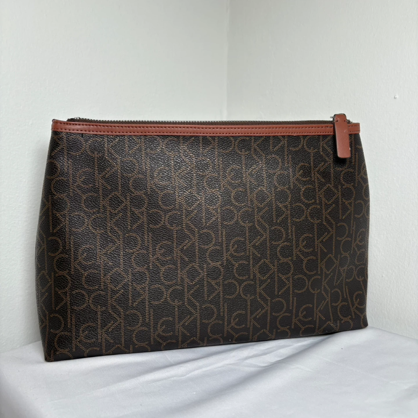 Calvin Klein Monogram Cosmetic/Travel Bag - photo 3