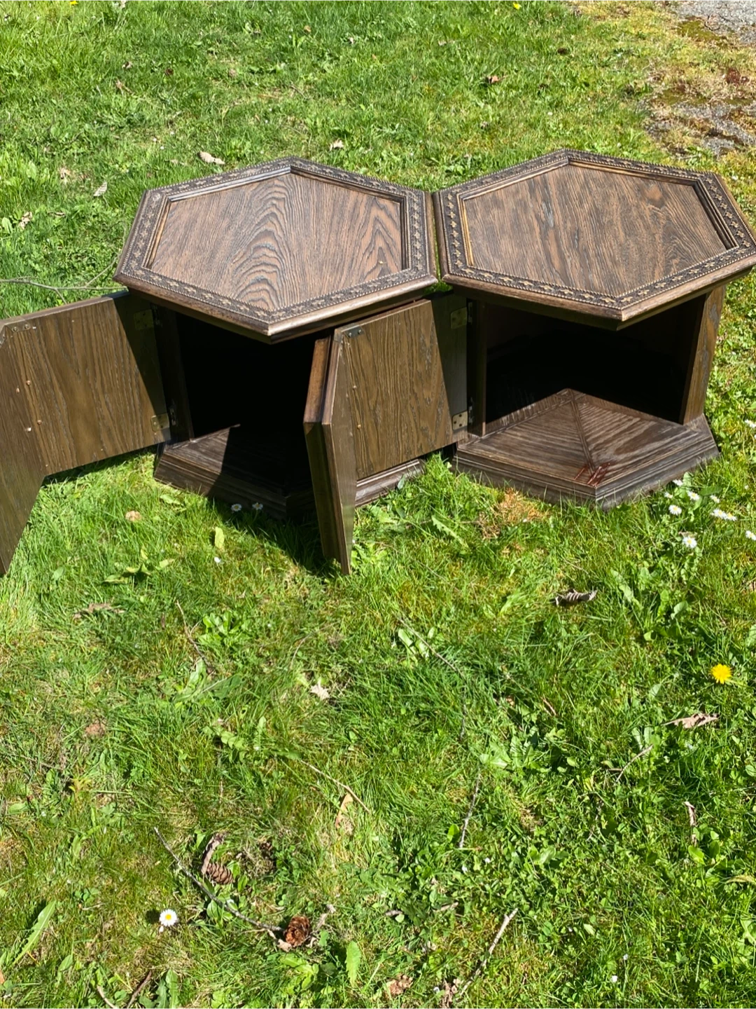 Set of 2 Hexagonal End Tables - photo 2