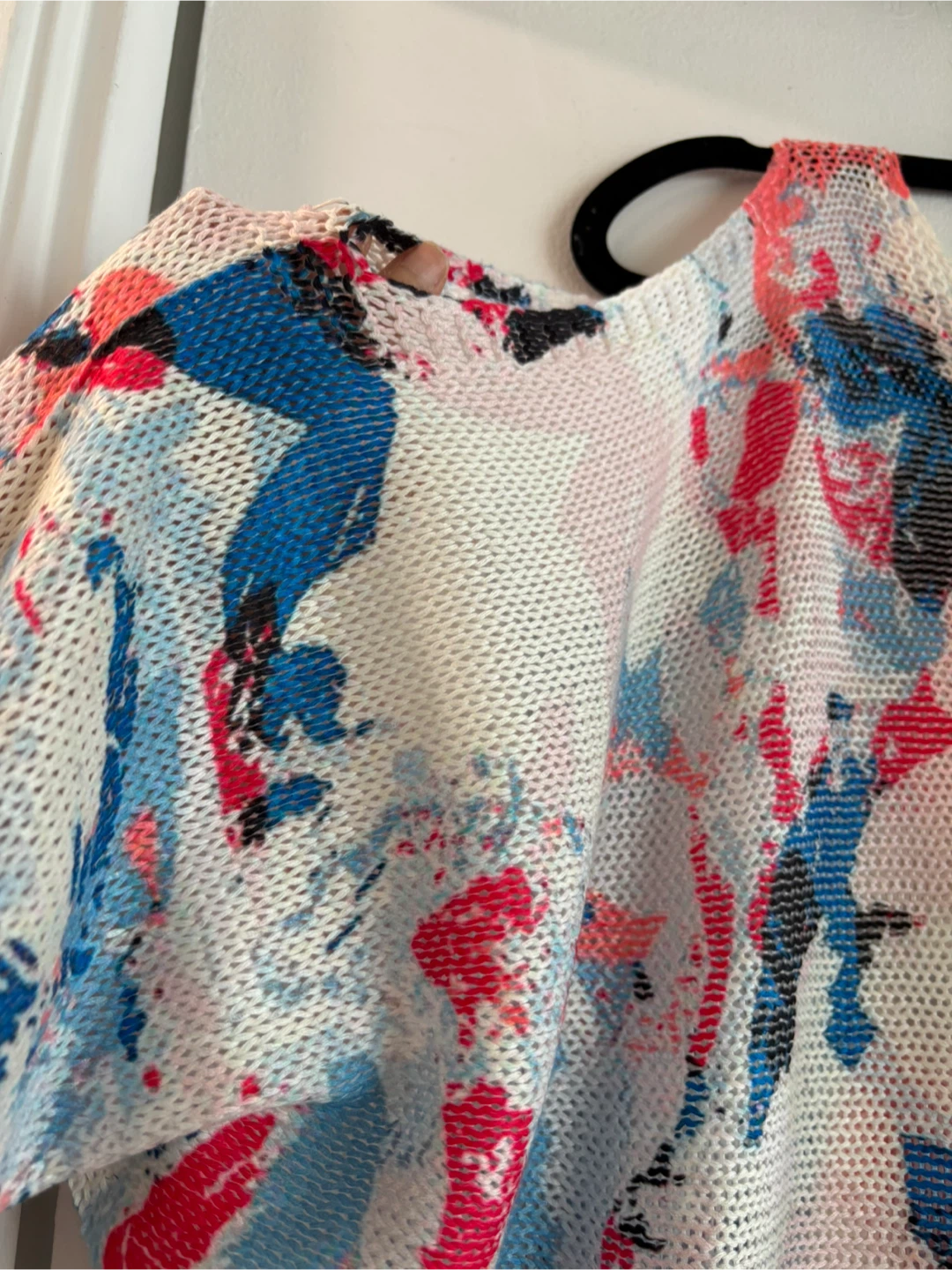 Abstract Print Cold Shoulder Sweater - photo 3