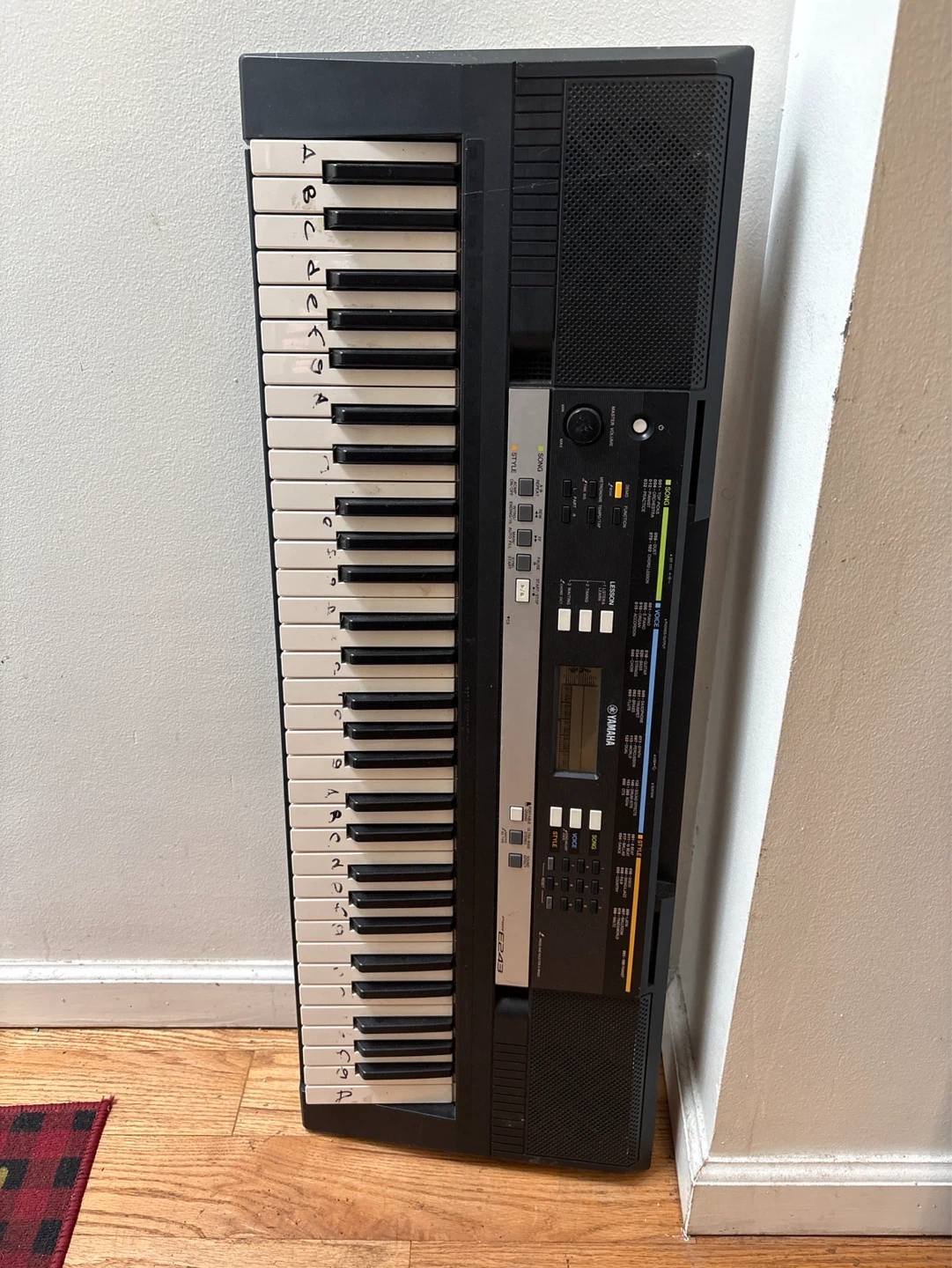 Yamaha EZ-300 Keyboard with Stand