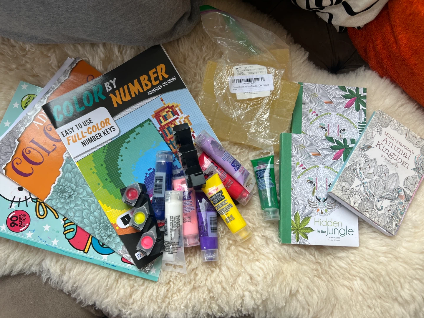 Colouring book, paint, glycerine bundle