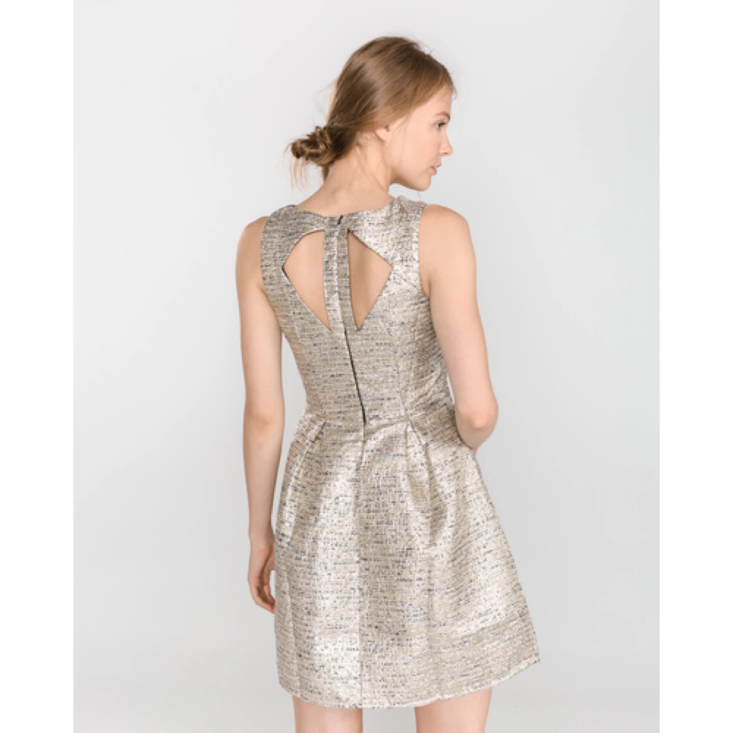 Gold Brocade Sleeveless Dress - photo 3