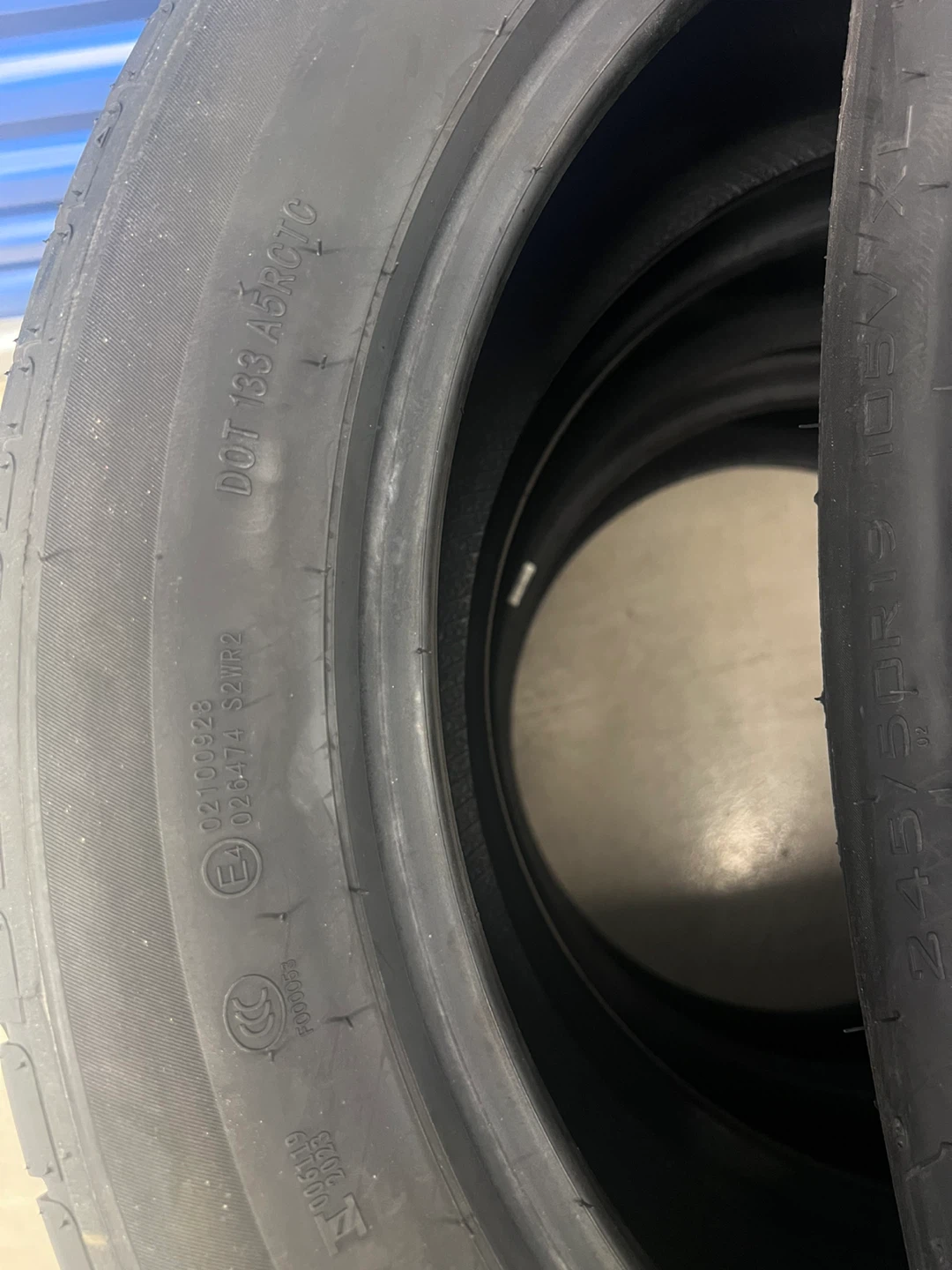 Haida HD 927 Tires - 245/50R19 105V XL - photo 4