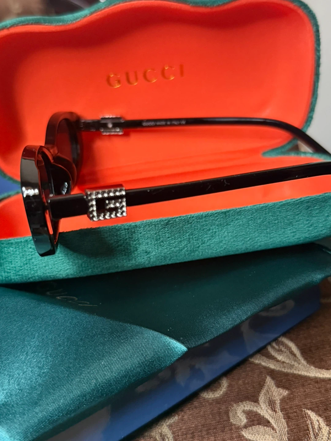 Gucci Sunglasses - photo 4