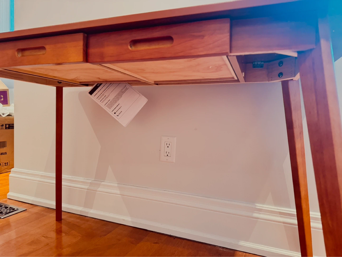 Mid-Century Style Writing Desk with 2 Drawers - photo 5