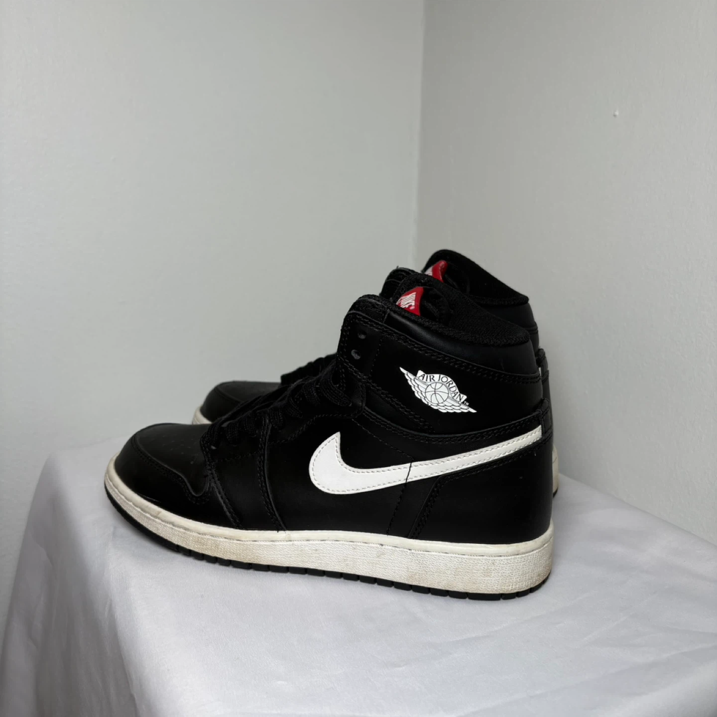 Nike Air Jordan 1 High Black White - photo 3