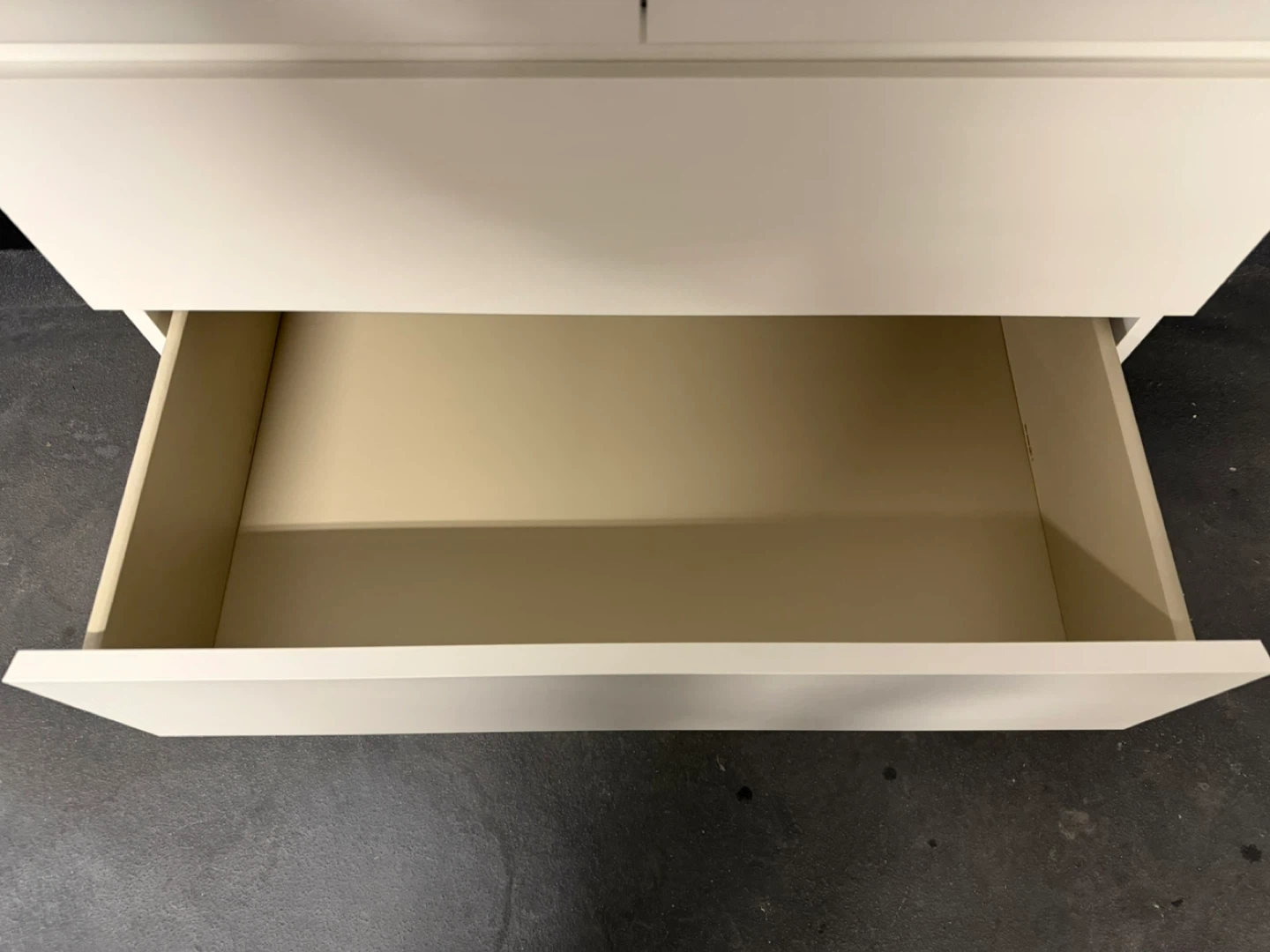 IKEA White 6-drawer dresser - photo 5