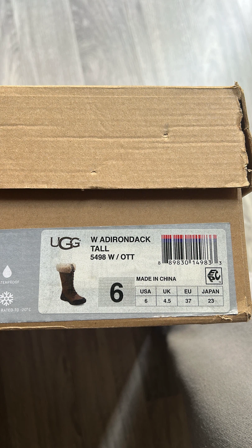 Ugg Adriondak tall boots size 6 US - photo 3