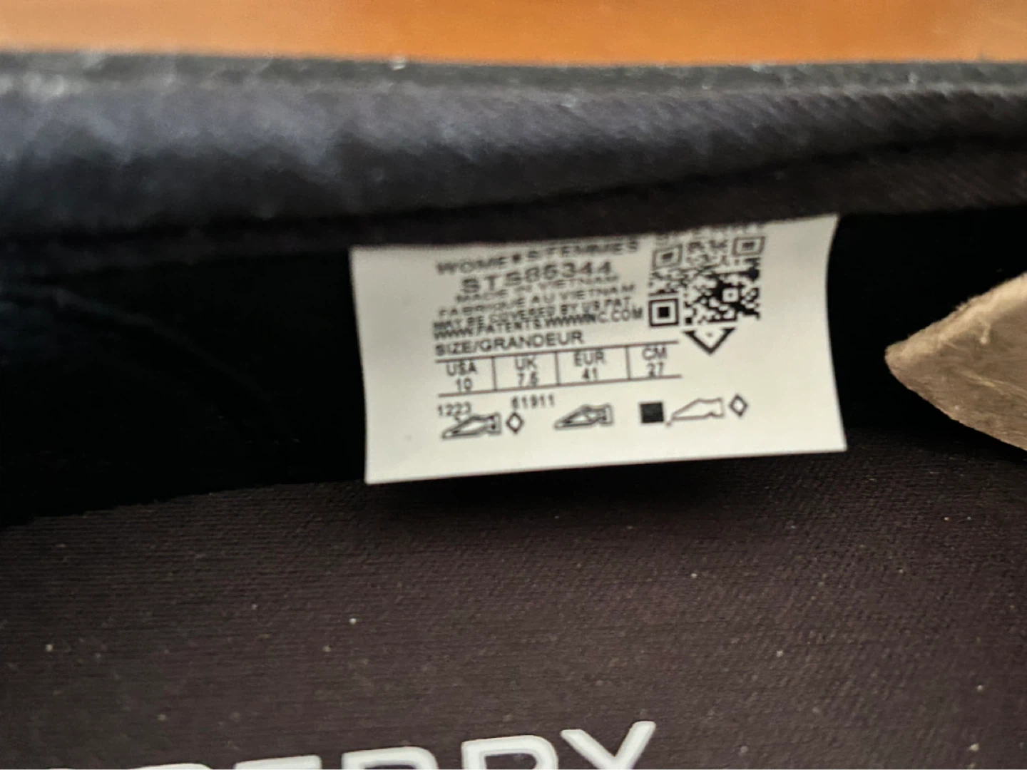 Sperry Crest Slip On Perf Black Women's Shoes Size 10 - photo 2