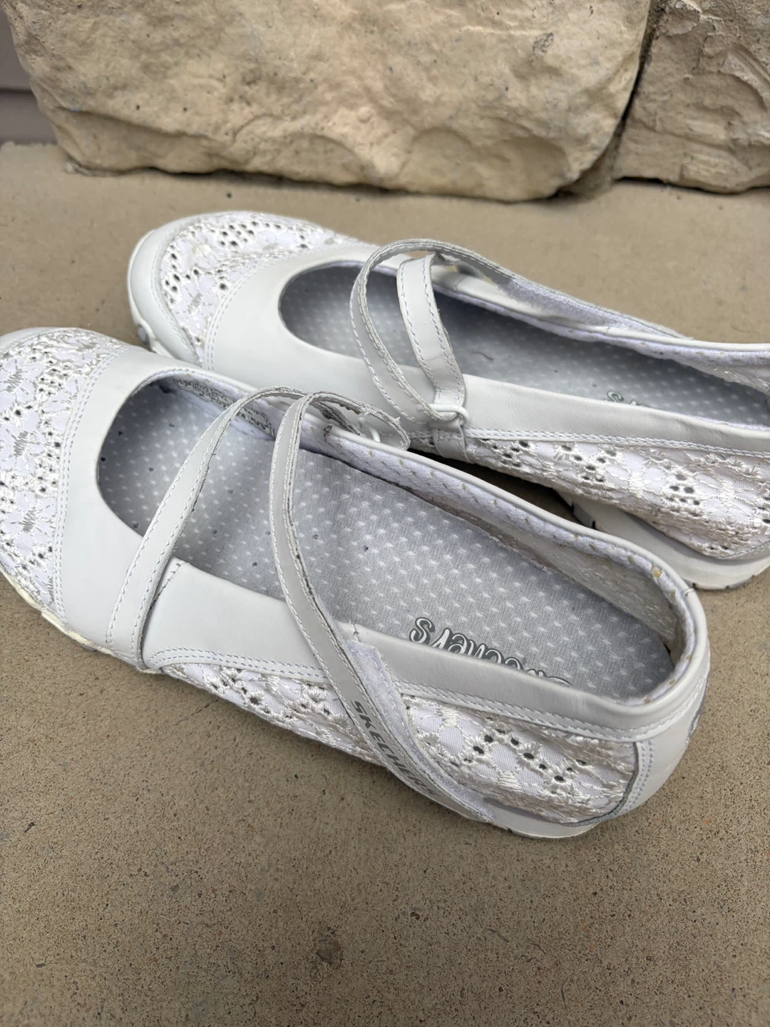 Skechers Women's White Lace Ballet Flats - photo 4