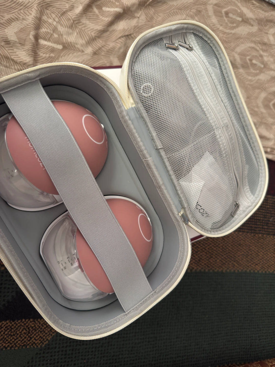 Momcozy Mobile Flow Hands-Free Breast Pumps - photo 4