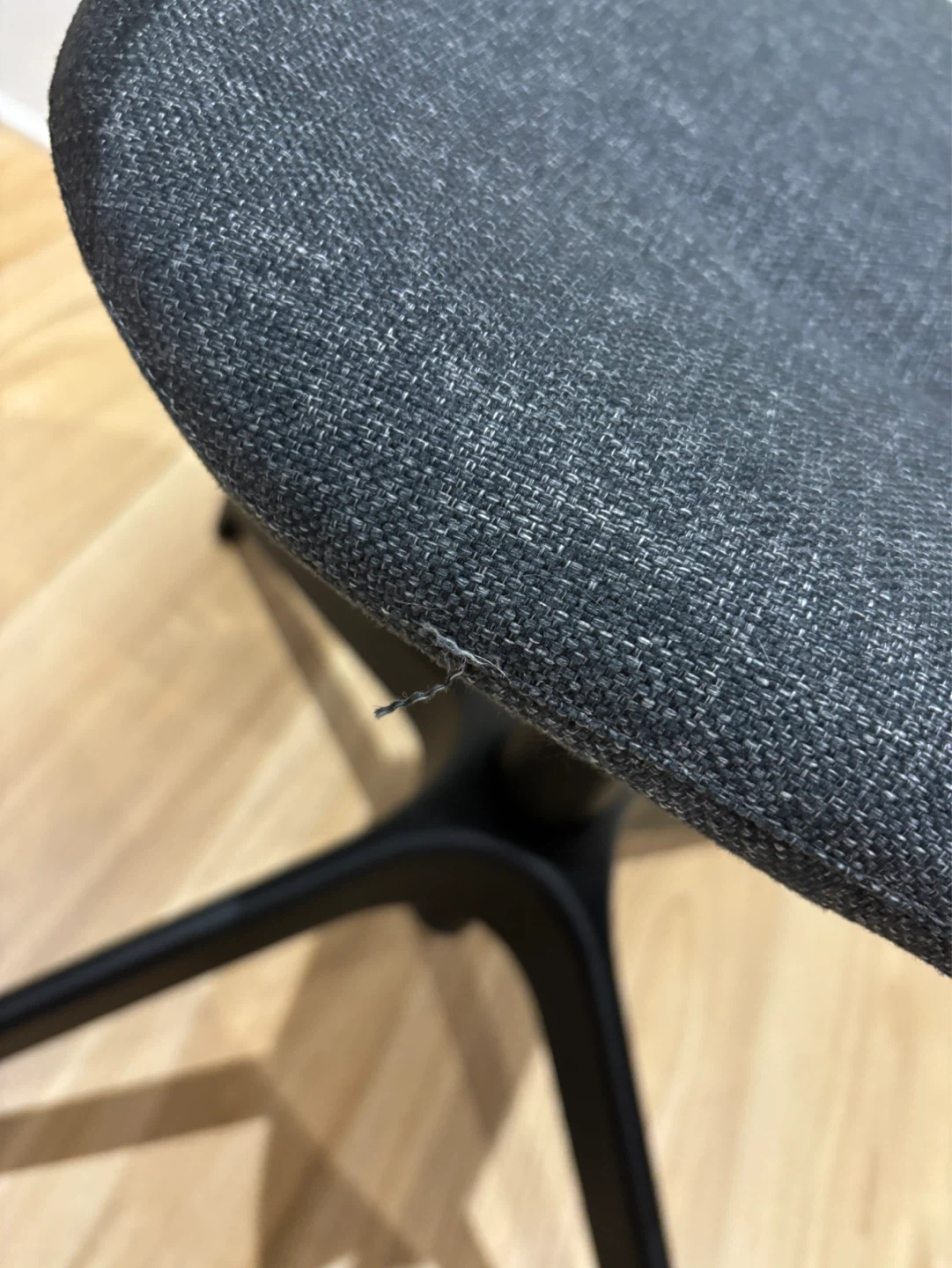 Ikea desk chair - like new - photo 5
