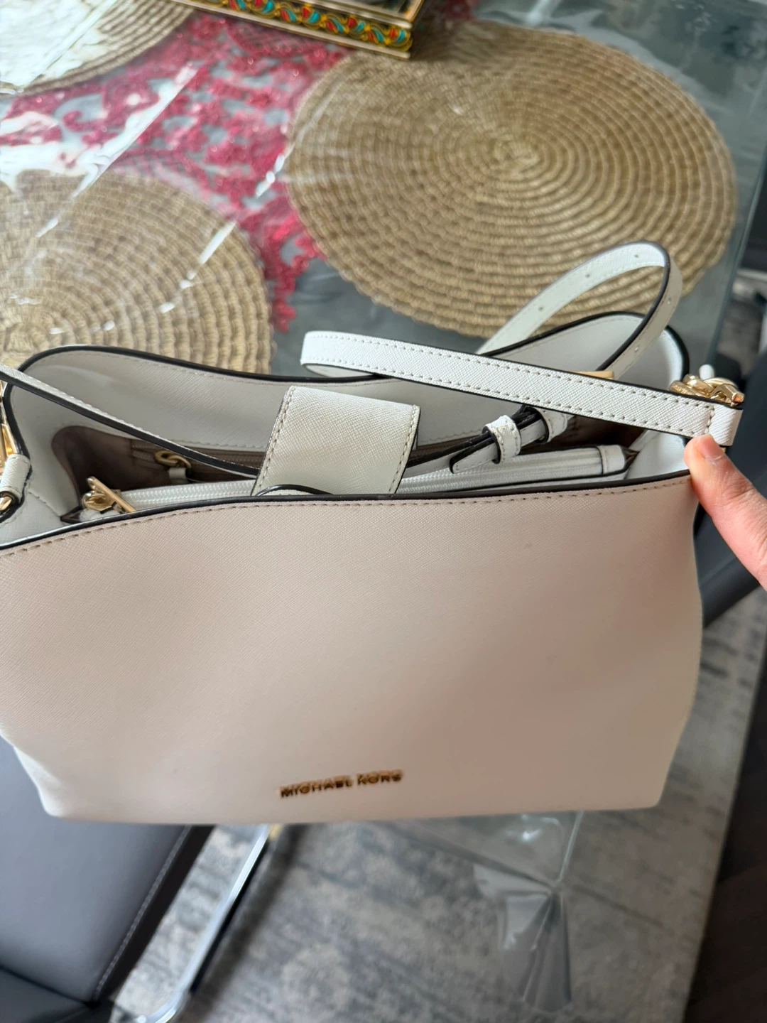 Michael Kors Cream Leather Crossbody Bag - photo 4
