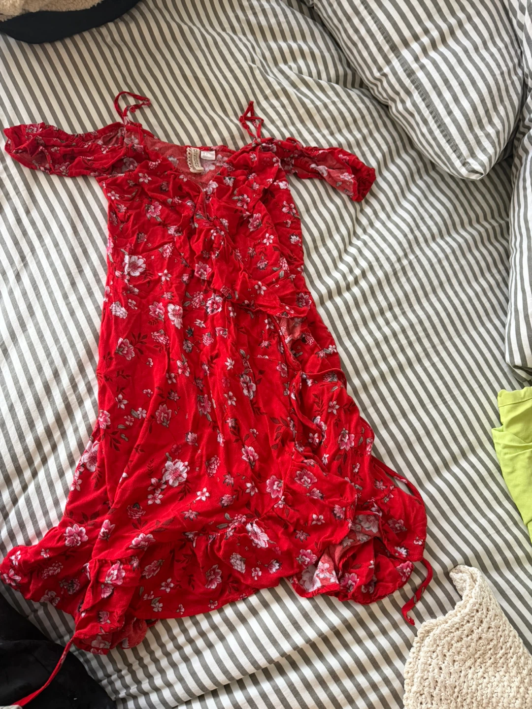 Divided Red Floral Off-the-Shoulder Dress