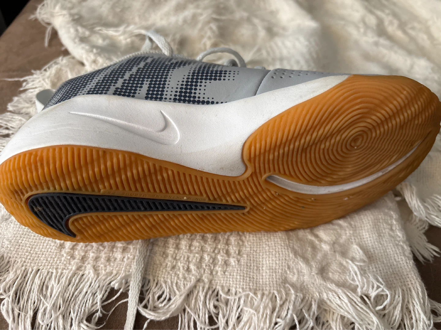 Nike Team Hustle Quick Youth Basketball Shoes - photo 2