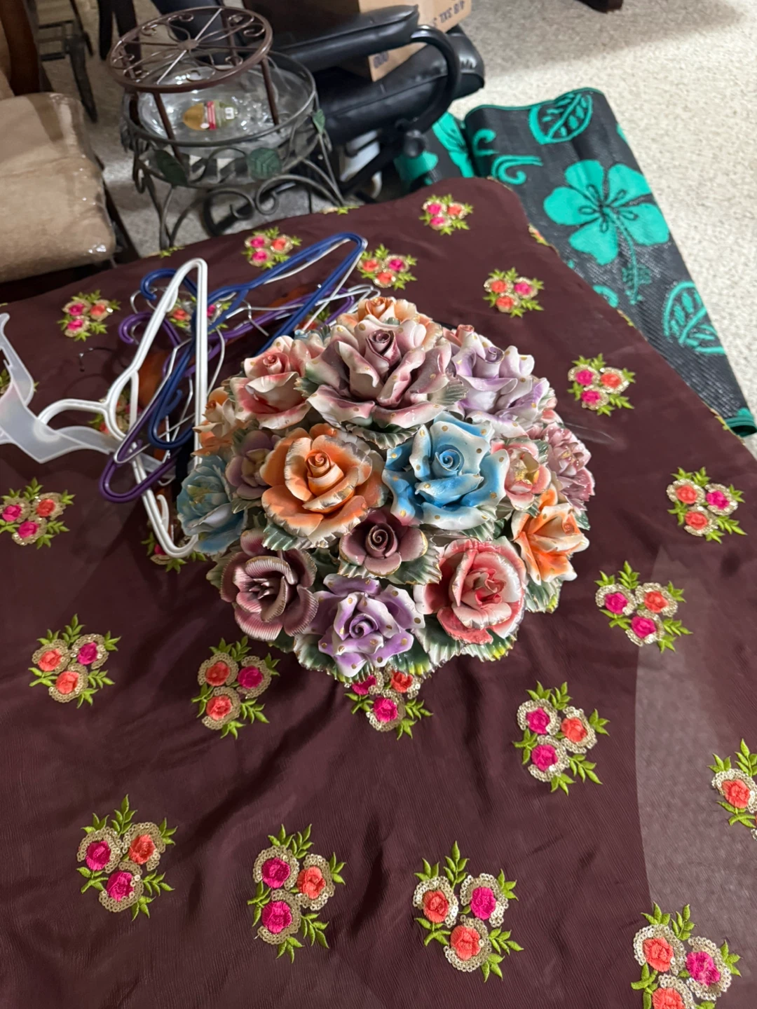 Vintage Ceramic Rose Floral Arrangement Vase - photo 3