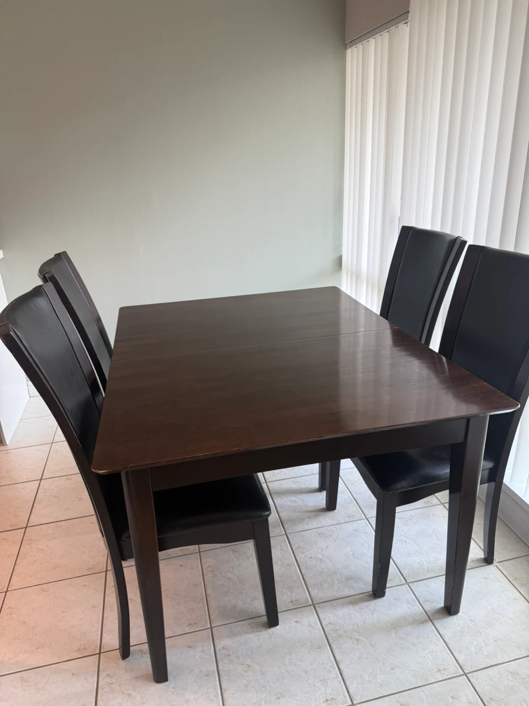 Dining Set (Table + 4 chairs)