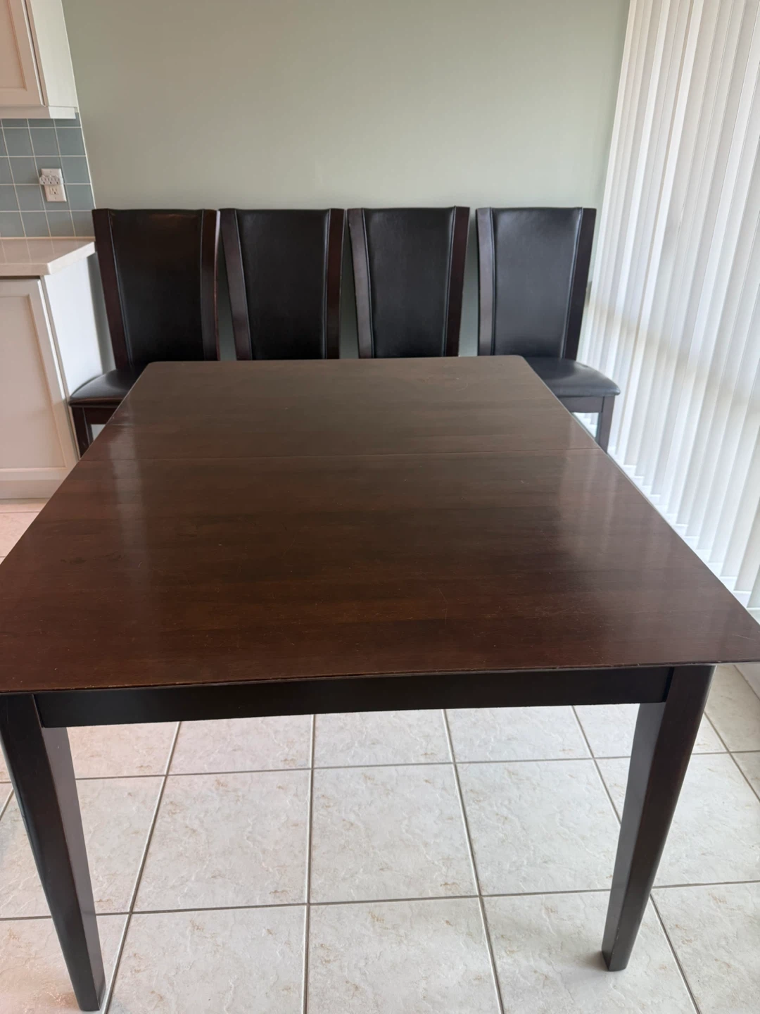 Dining Set (Table + 4 chairs) - photo 2