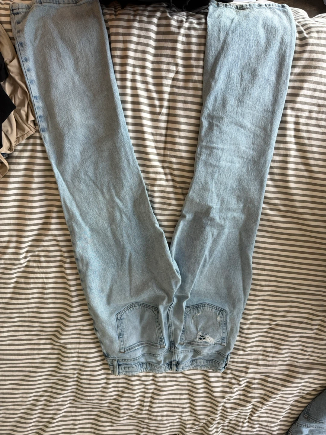 Light Wash Denim Jeans
