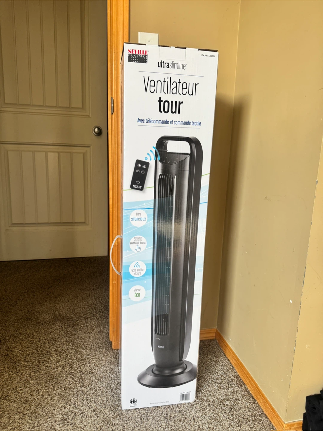 Seville Classics Ultraslimline Tower Fan with Remote