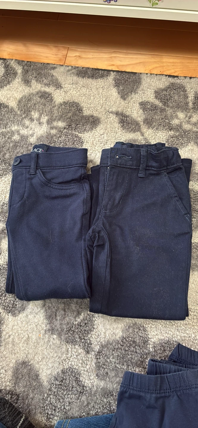 Girls uniform pants size 4 (xs)