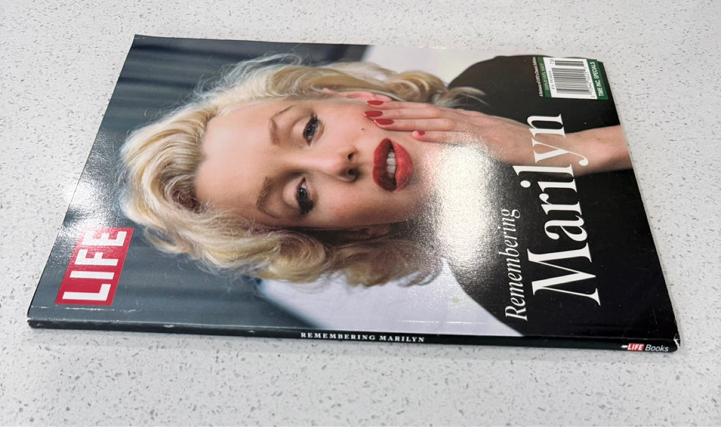 Commemorative Magazines, Books - photo 3