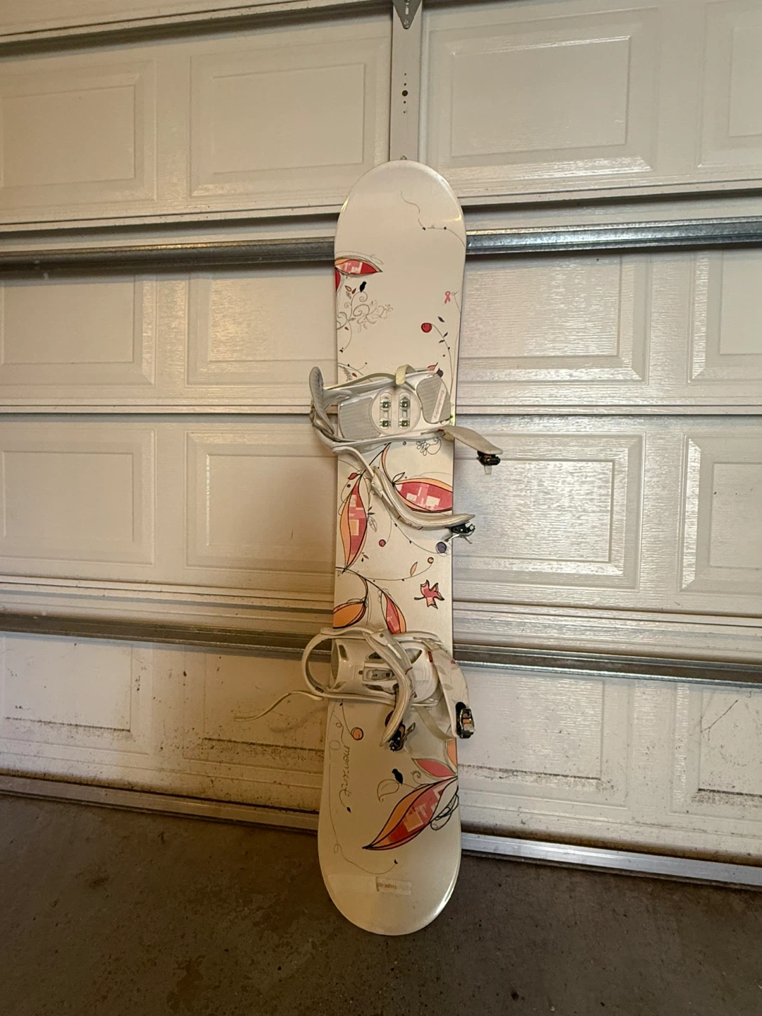 Women's Snowboard with Bindings