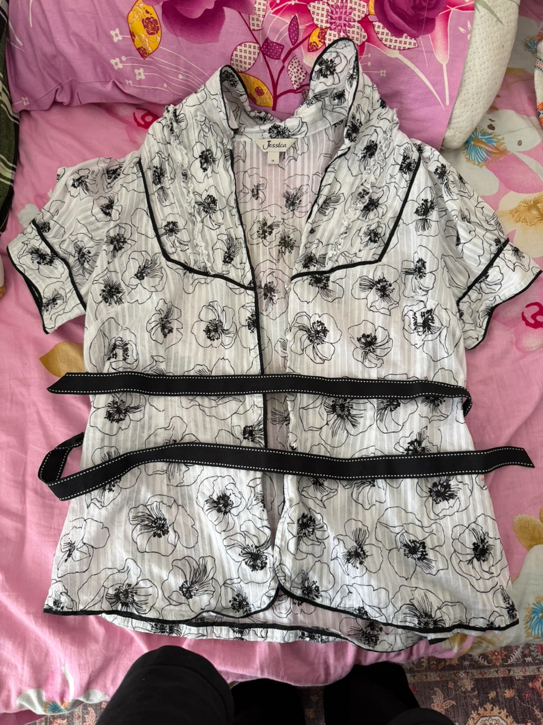 Jessica Women's White Floral Print Shirt