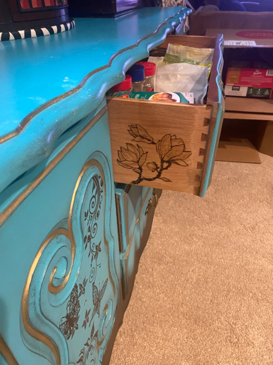 Turquoise & Gold Decorative Sideboard with Floral Accents - photo 5