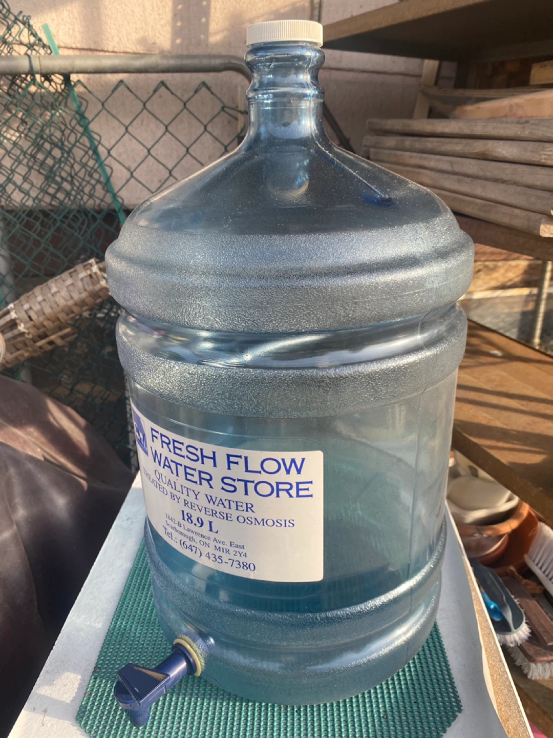 Fresh Flow Water Store 18.9 L Water Jug 🌱