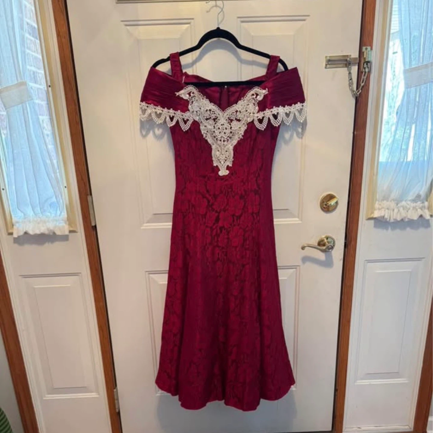 Michelangelo Red Lace Trim Off-the-Shoulder Dress - photo 2