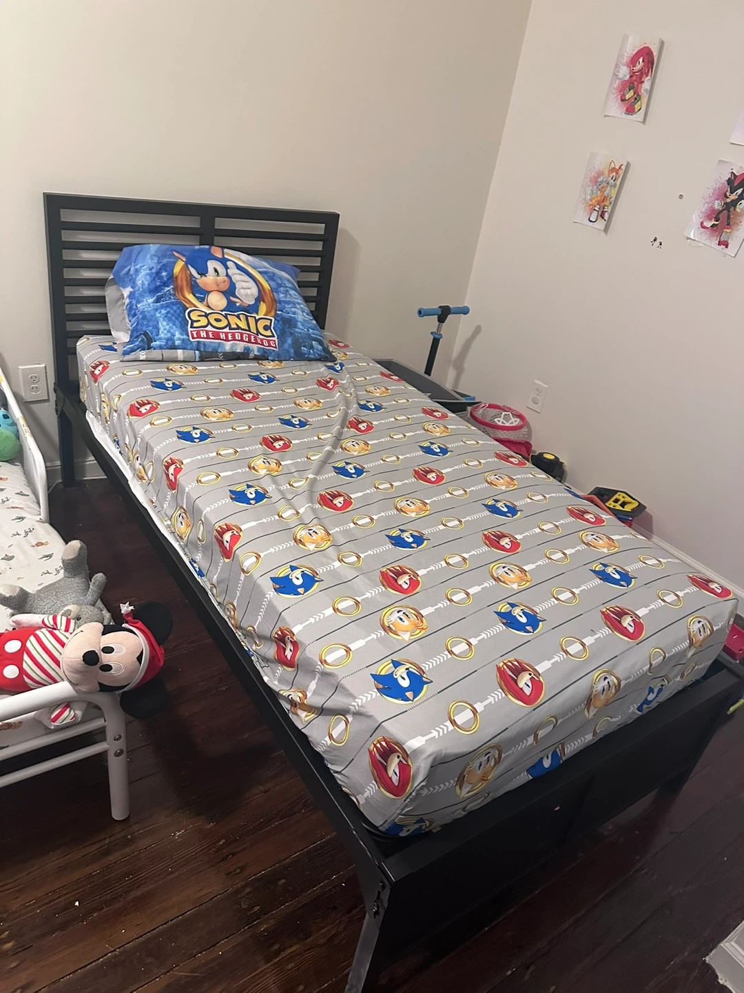 Black Metal Twin Bed Frame & Mattress - photo 2