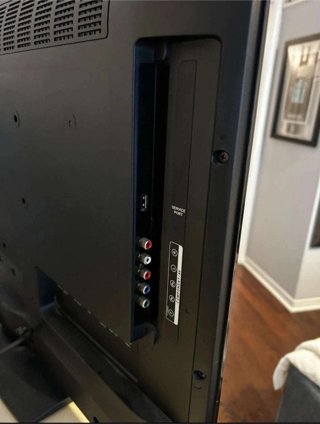 Dynex Flat Screen TV - photo 4