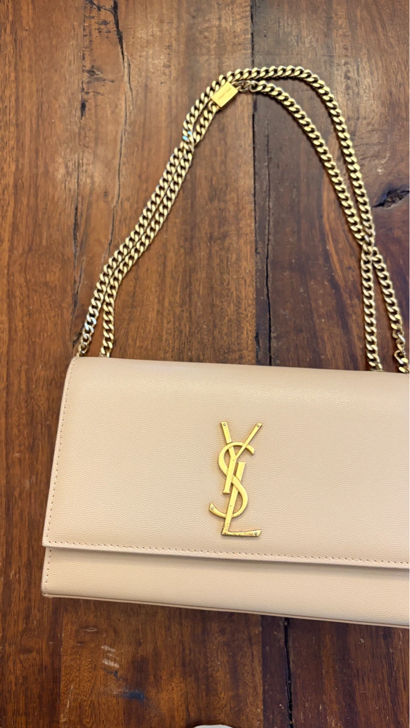 Saint Laurent