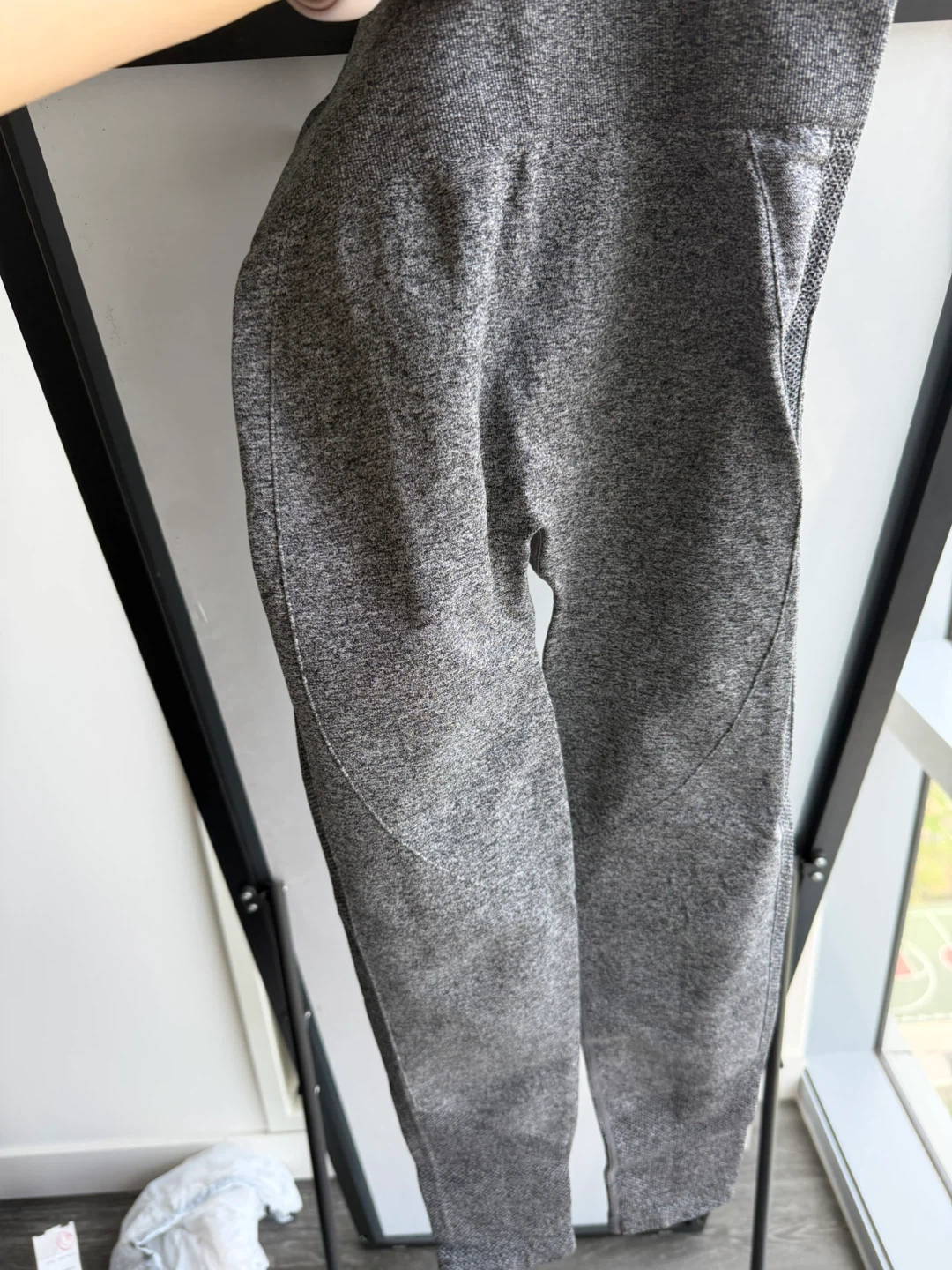 Puma Sports Bra & Grey Seamless Leggings Set Size S