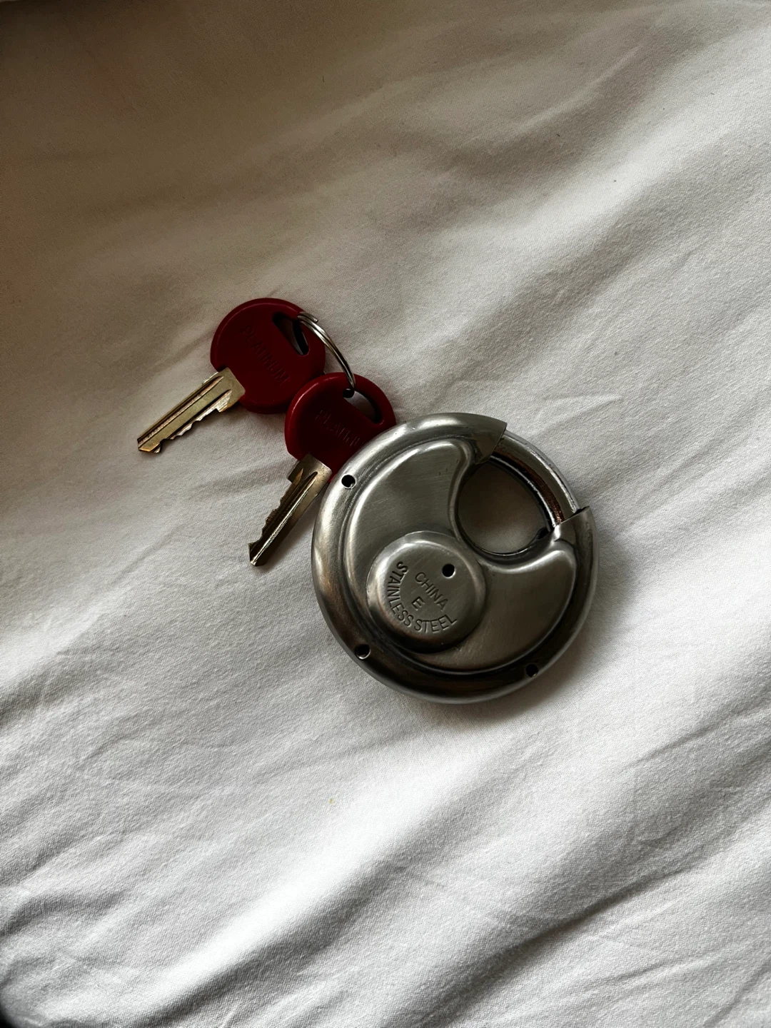 Defense Platinum Stainless Steel Disc Lock with 2 Keys - photo 3